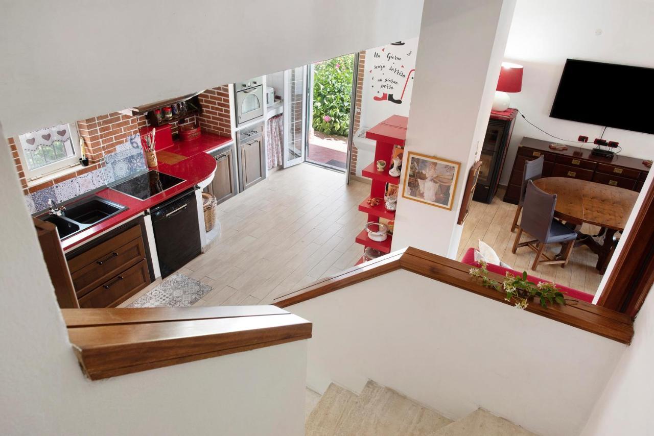 Barcollo House - Piscina Nel Verde Stella Екстер'єр фото