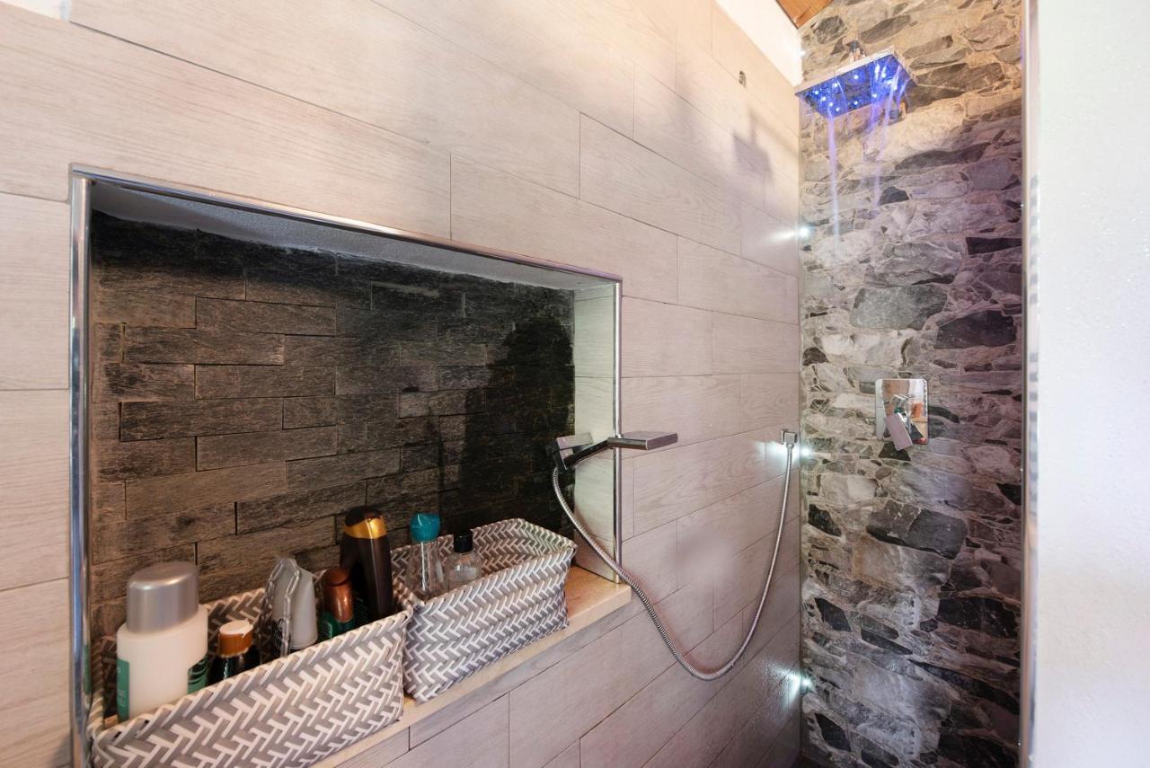 Barcollo House - Piscina Nel Verde Stella Екстер'єр фото
